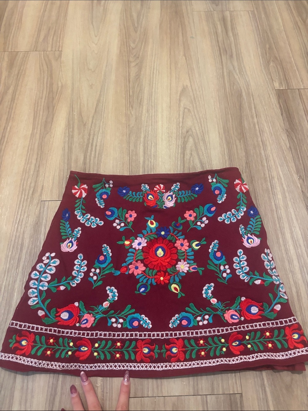 vestique Burgundy Floral Embroidered Mini Skirt